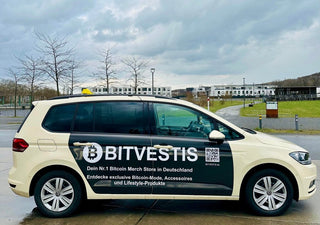 BITVESTIS x DIN TAXI Kollaboration – Bitcoin-Mode unterwegs im Taxi