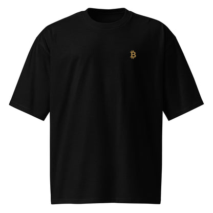 Premium Oversized T-Shirt mit goldenen Bitcoin-Logo für einen trendigen Streetwear-Look.
