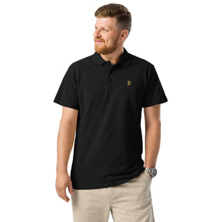Premium Bitcoin Poloshirt mit Gold Stick in schwarz Model von BITVESTIS